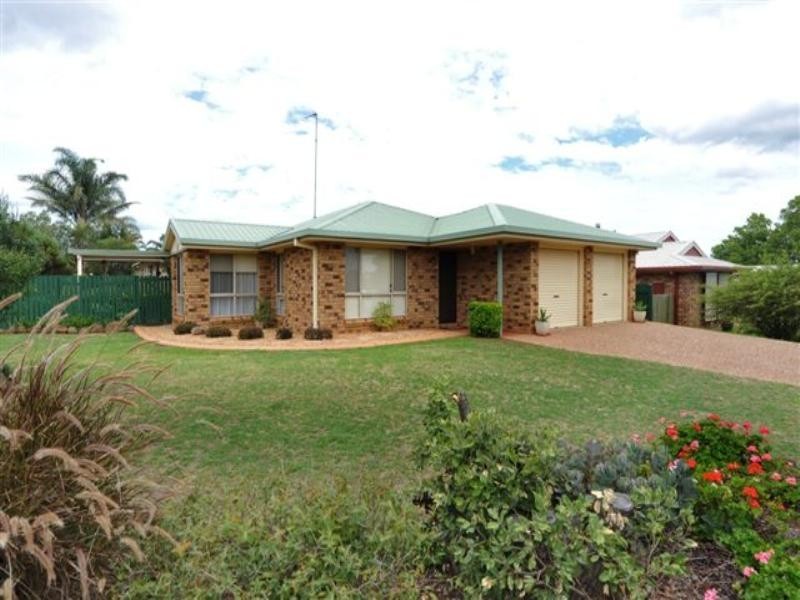 384 Boundary Street, Wilsonton QLD 4350