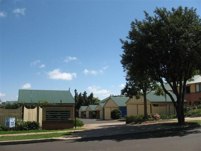 15/77 Lindsay Street, East Toowoomba QLD 4350