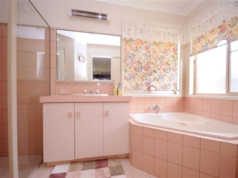 3 Dunemann Street, Kearneys Spring QLD 4350