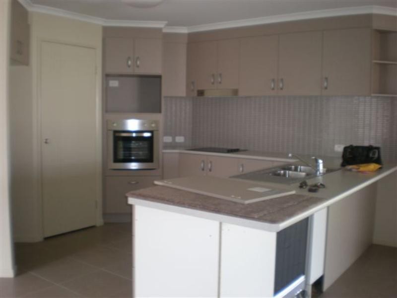 48 Whitman Street, Westbrook QLD 4350
