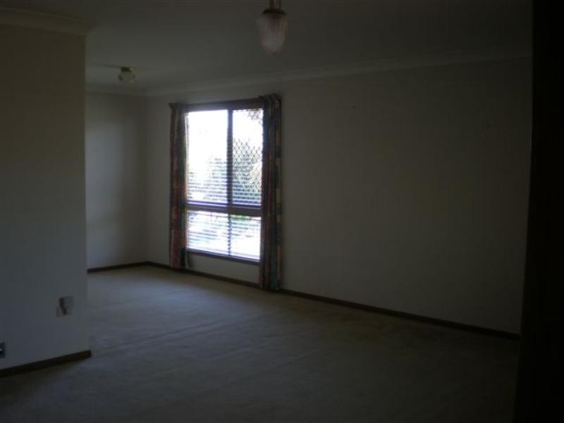 41 Broadfoot Street, Kearneys Spring QLD 4350