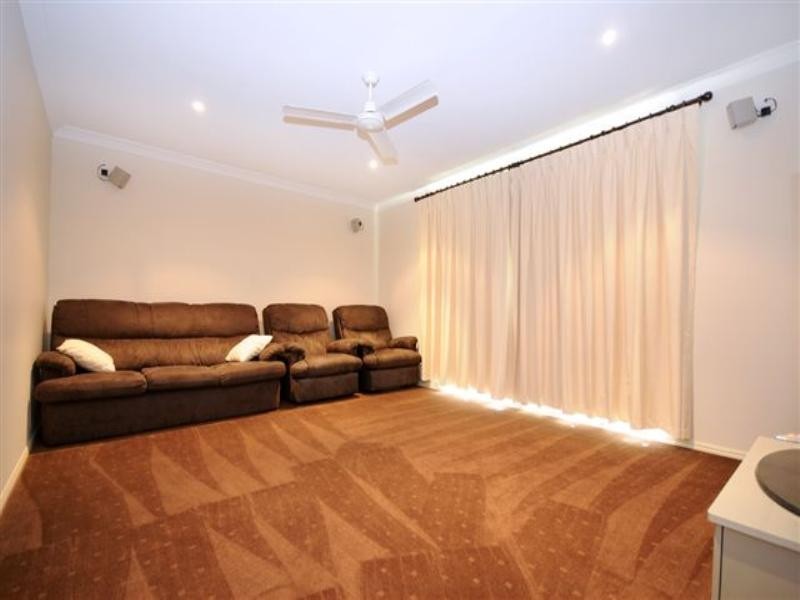 17 Balonne Drive, Glenvale QLD 4350