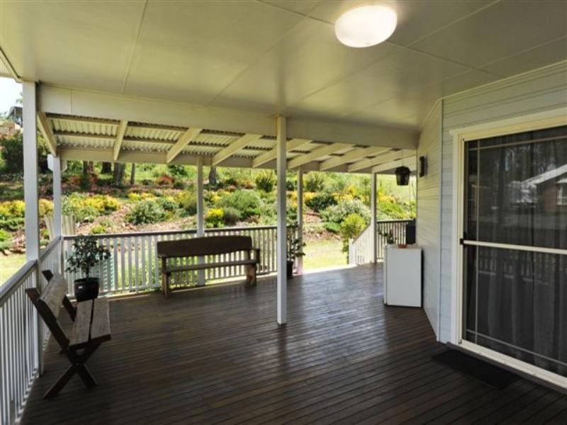 16 Traveston Court, Preston QLD 4352