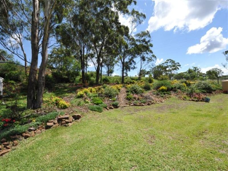 16 Traveston Court, Preston QLD 4352