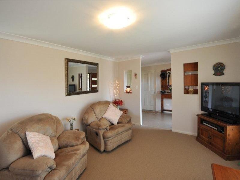 1 Schaefer Court, Westbrook QLD 4350