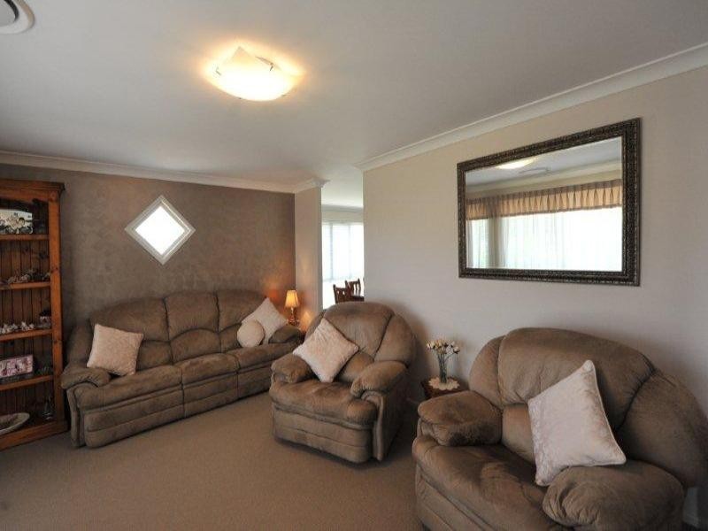 1 Schaefer Court, Westbrook QLD 4350