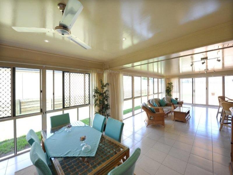 1 Schaefer Court, Westbrook QLD 4350