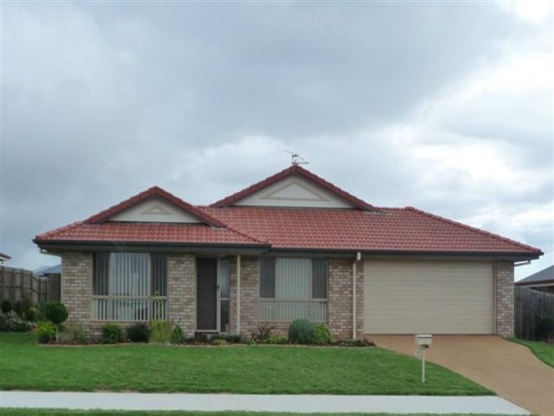 69 Polzin Road, Highfields QLD 4352