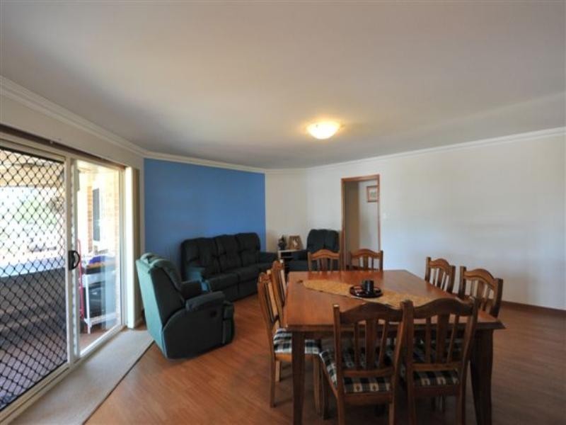 12 Debbie Street, Highfields QLD 4352