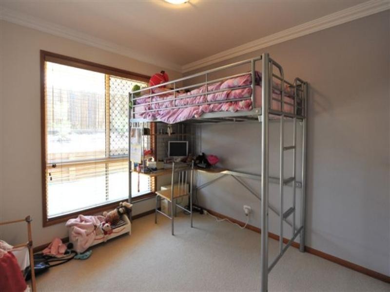 12 Debbie Street, Highfields QLD 4352