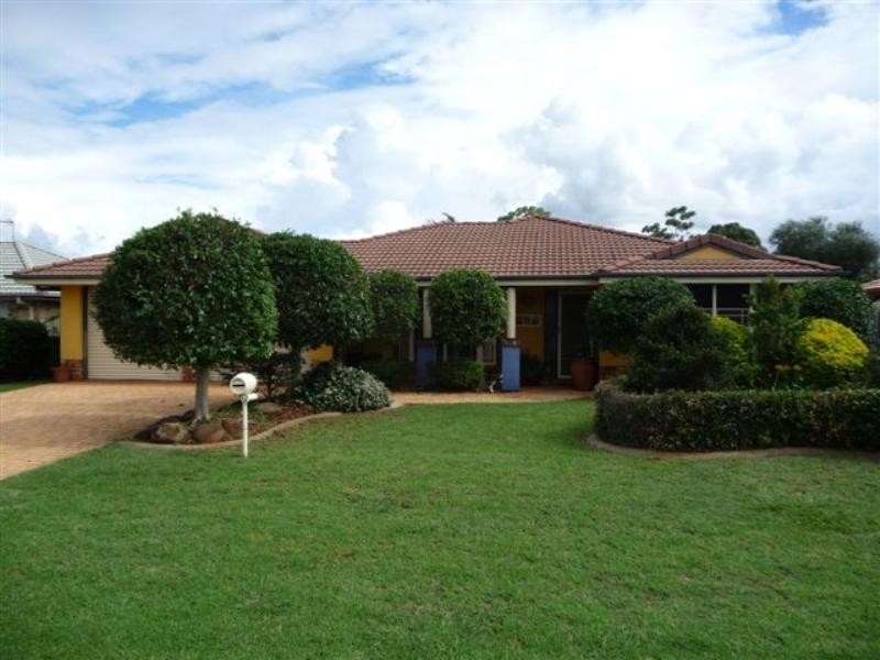 10 Hennenlotter Court, Kearneys Spring QLD 4350