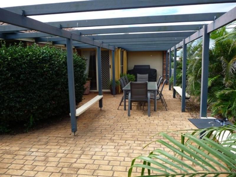 10 Hennenlotter Court, Kearneys Spring QLD 4350