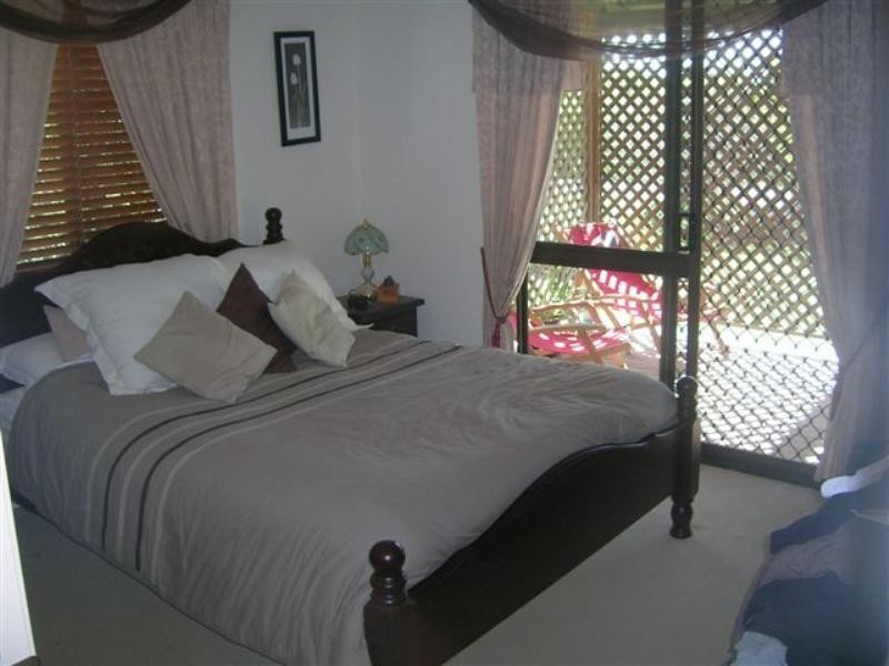 6 Petersens Road, Kingsthorpe QLD 4400