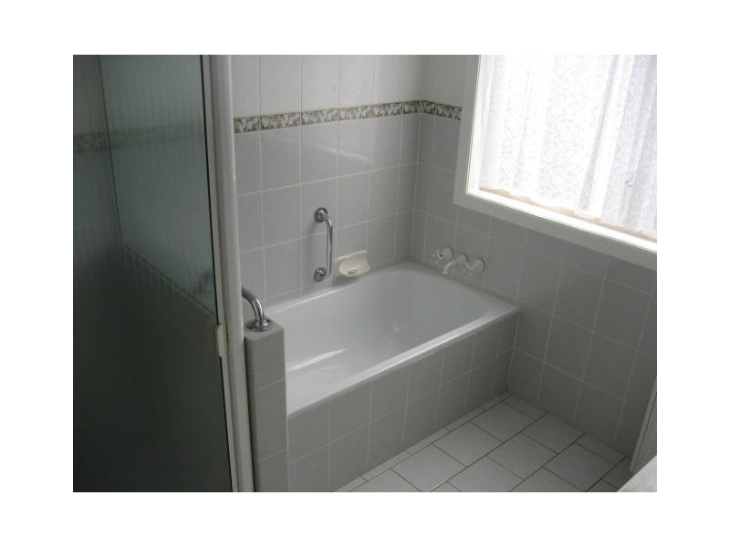 5 Carmen Street, Kearneys Spring QLD 4350