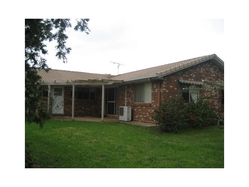 5 Carmen Street, Kearneys Spring QLD 4350