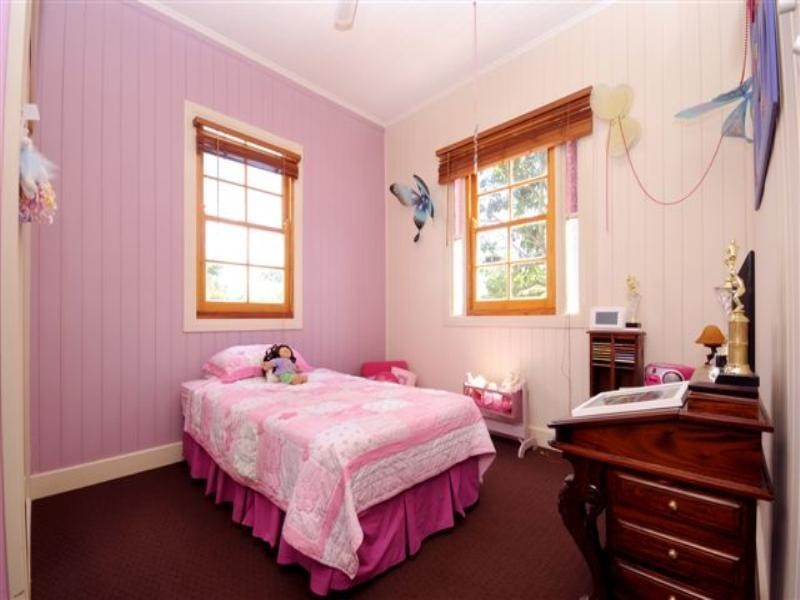 68 Geoffrey Street, Mount Lofty QLD 4350