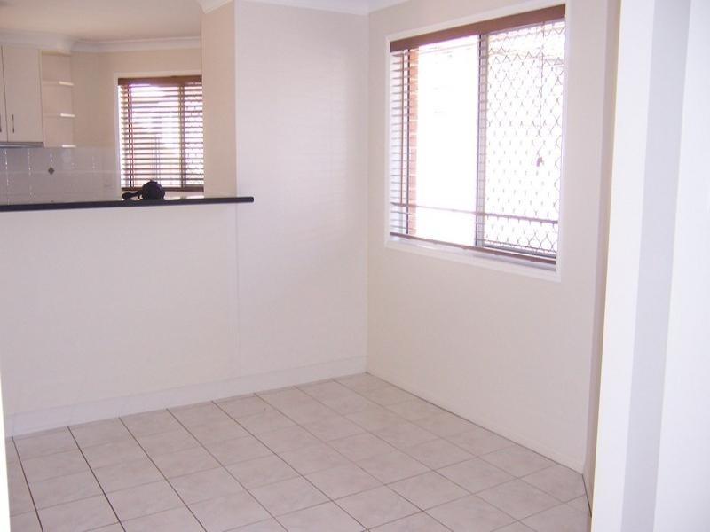 2/199 Nelson Street, Kearneys Spring QLD 4350