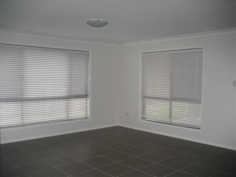 28 Barambah Drive, Glenvale QLD 4350