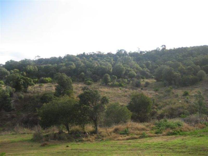 5 Redlands Road, Gowrie Junction QLD 4352