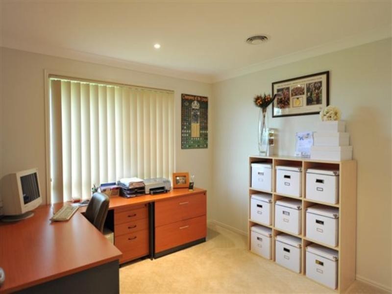 8 Northerley Drive, Hodgson Vale QLD 4352