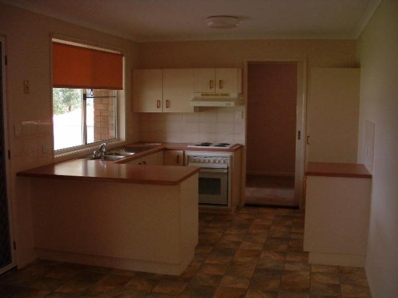 34 Redwood Street, Newtown QLD 4350