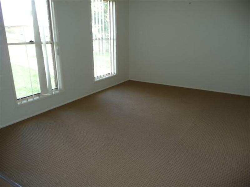 9 Gouldson Drive, Kearneys Spring QLD 4350