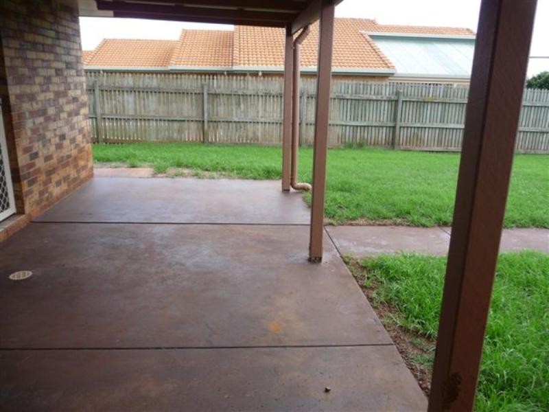 9 Gouldson Drive, Kearneys Spring QLD 4350