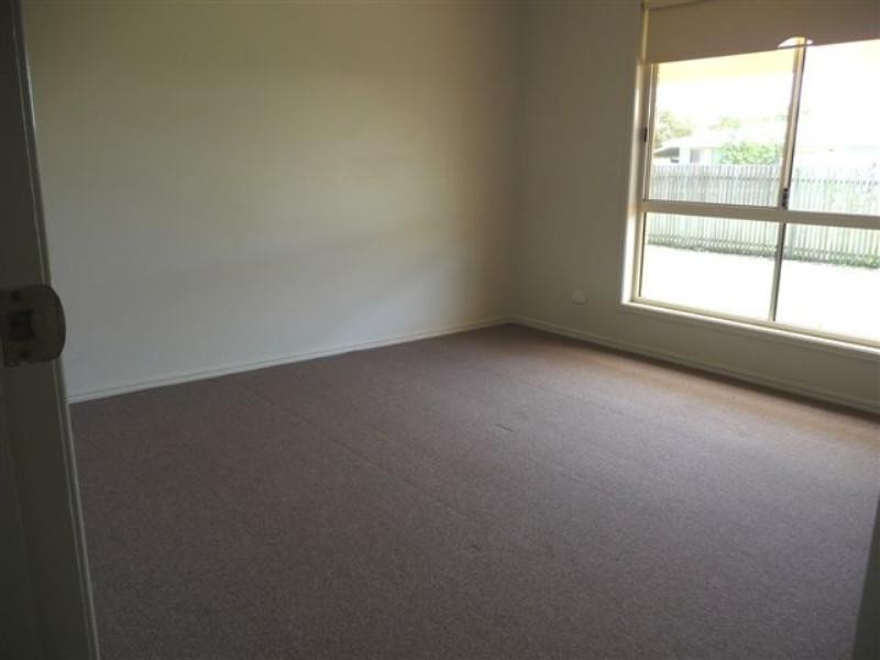 23 Joseph Street, Oakey QLD 4401