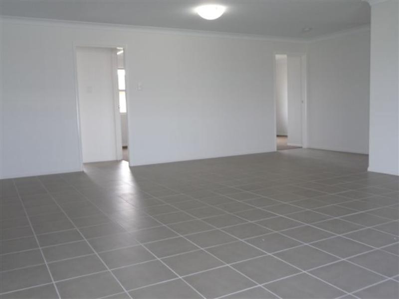 139 Main Road, Westbrook QLD 4350