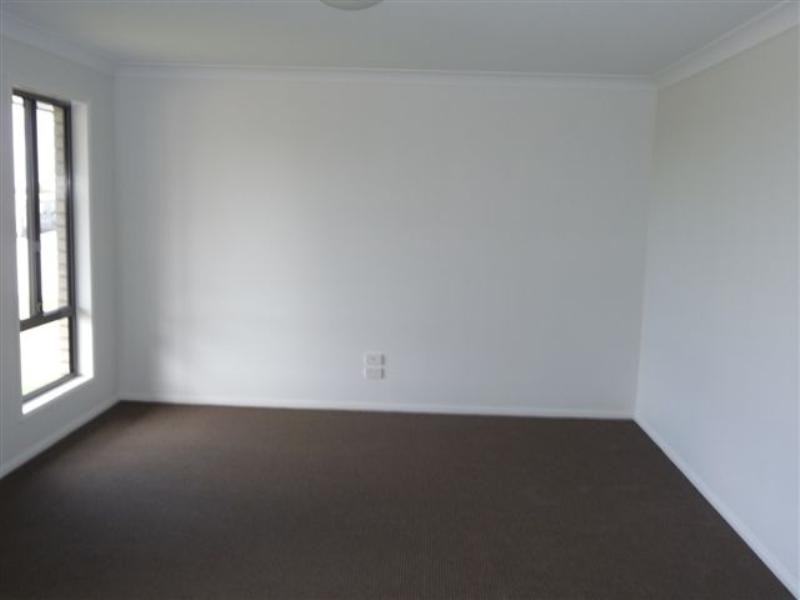 139 Main Road, Westbrook QLD 4350