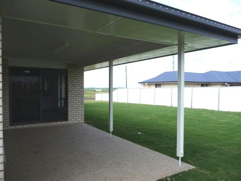 139 Main Road, Westbrook QLD 4350
