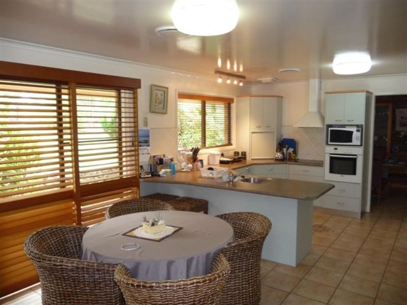 20 Warrigal Road, Helidon QLD 4344