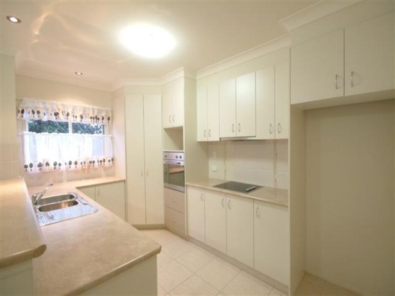 1/180a Jellicoe Street, Newtown QLD 4350