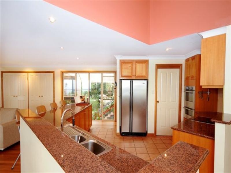 9 Rangeview Road, Blue Mountain Heights QLD 4350