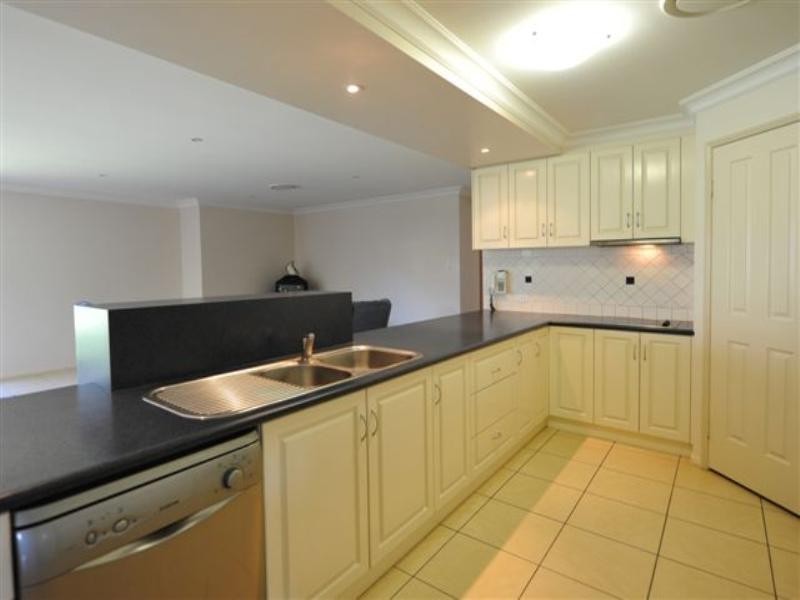 30 McClymont Drive, Rangeville QLD 4350