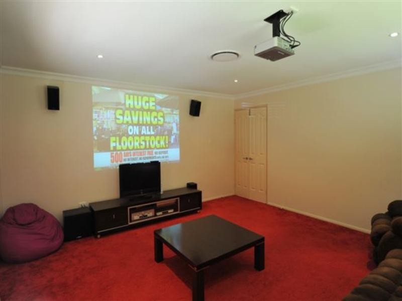 30 McClymont Drive, Rangeville QLD 4350