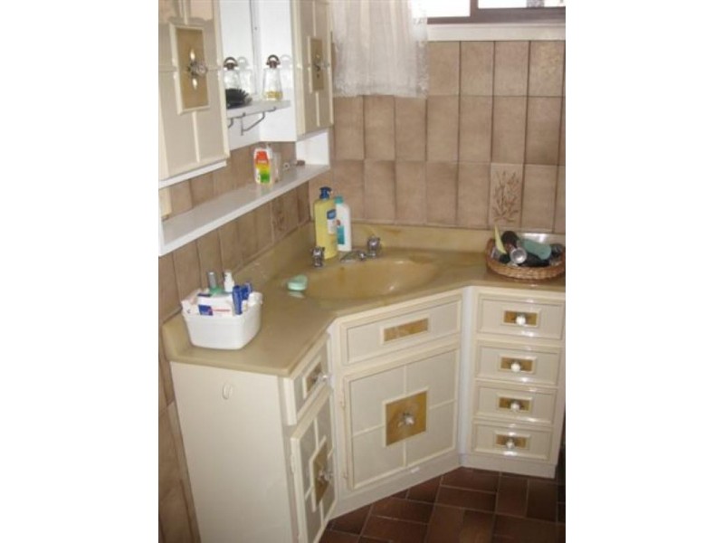 14 Clewley Street, Rangeville QLD 4350