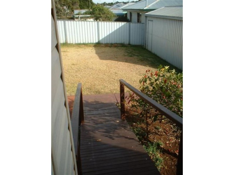 63 Gordon Avenue, Newtown QLD 4350