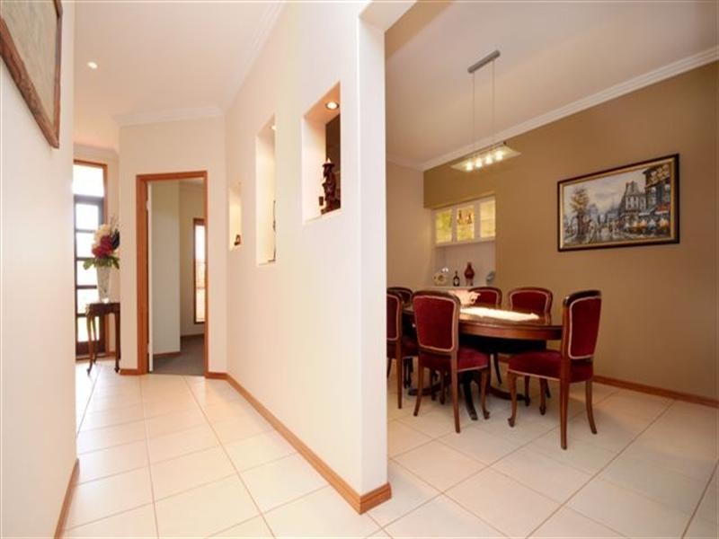 10 Dunbar Court, Highfields QLD 4352