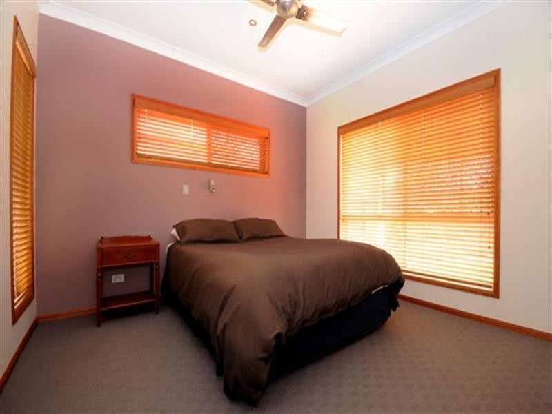 10 Dunbar Court, Highfields QLD 4352