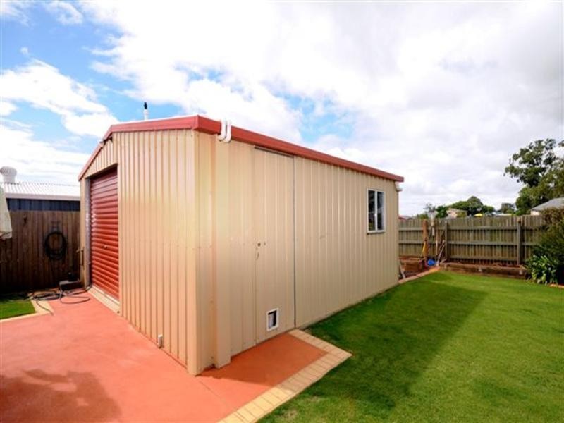 10 Dunbar Court, Highfields QLD 4352