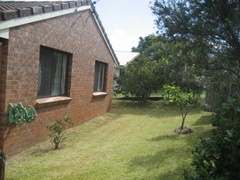 1/42 Debra Street, Centenary Heights QLD 4350