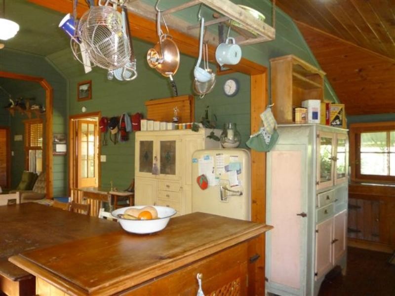 1260 Flagstone Creek Road, Flagstone Creek QLD 4344