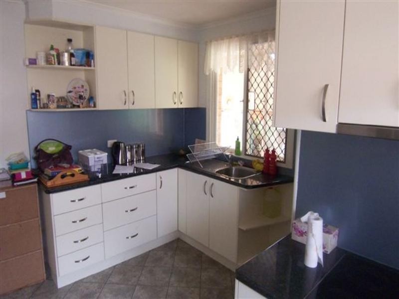 381 Hume Street, Kearneys Spring QLD 4350