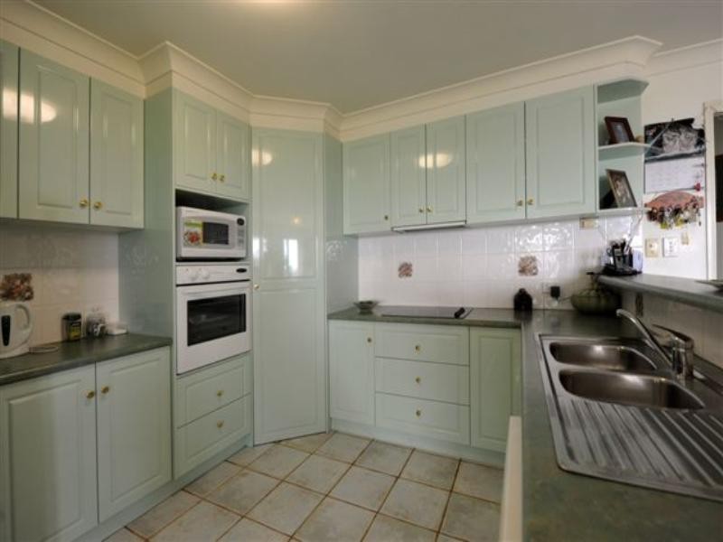 17 Darel Street, Kingsthorpe QLD 4400