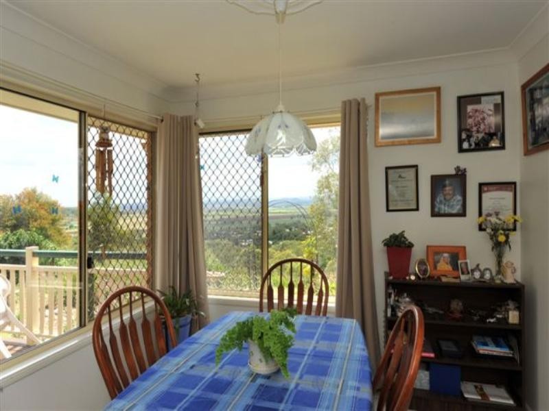 17 Darel Street, Kingsthorpe QLD 4400