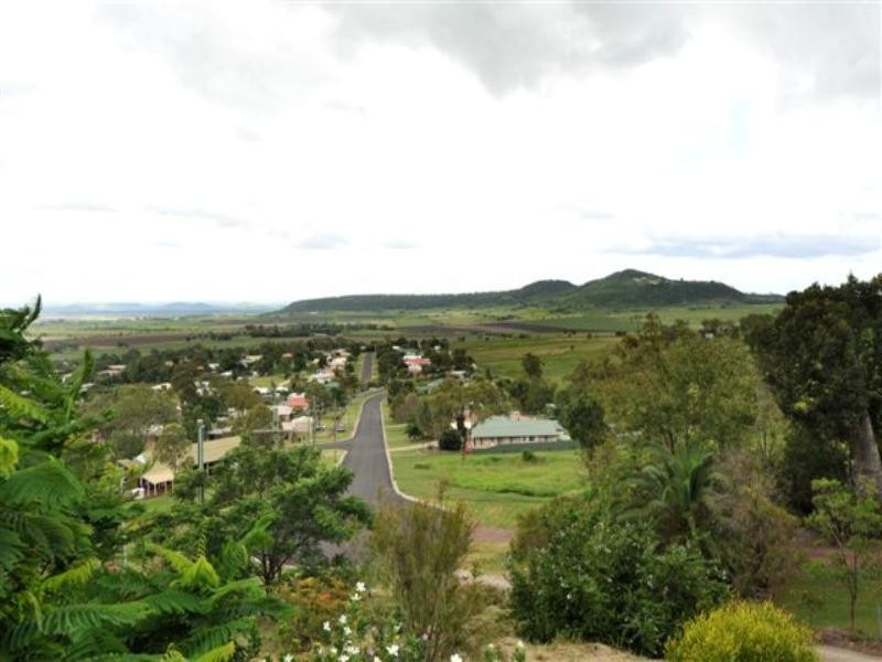 17 Darel Street, Kingsthorpe QLD 4400