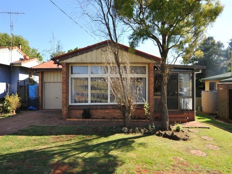 167 Stephen Street, Harristown QLD 4350