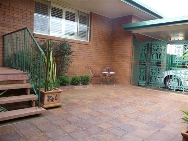 5 Nugent Crescent, Toowoomba QLD 4350