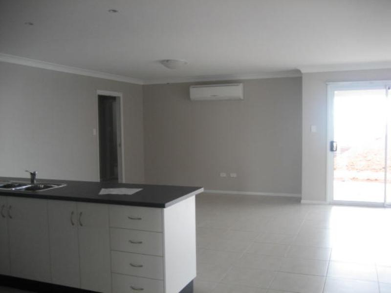30 Kalimina Drive, Highfields QLD 4352